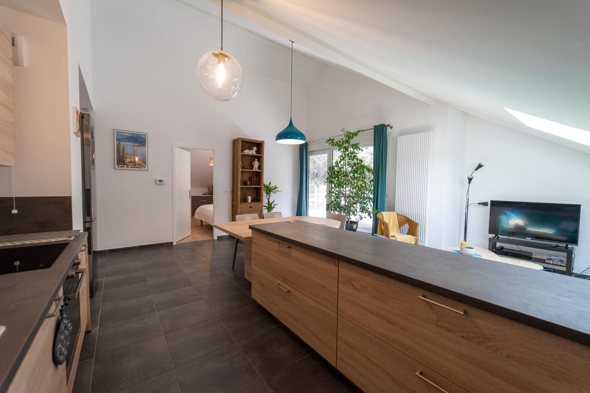 La Champanaise - 2 Bedroom Apartment 300M From Lake Annecy Duingt Exterior foto
